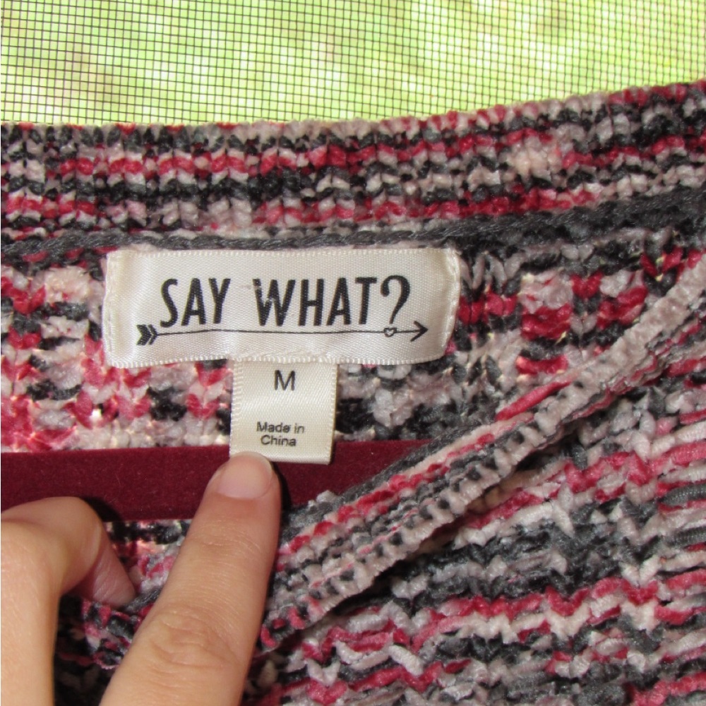 Multicolor Cropped Sweater - Picture 3 of 4